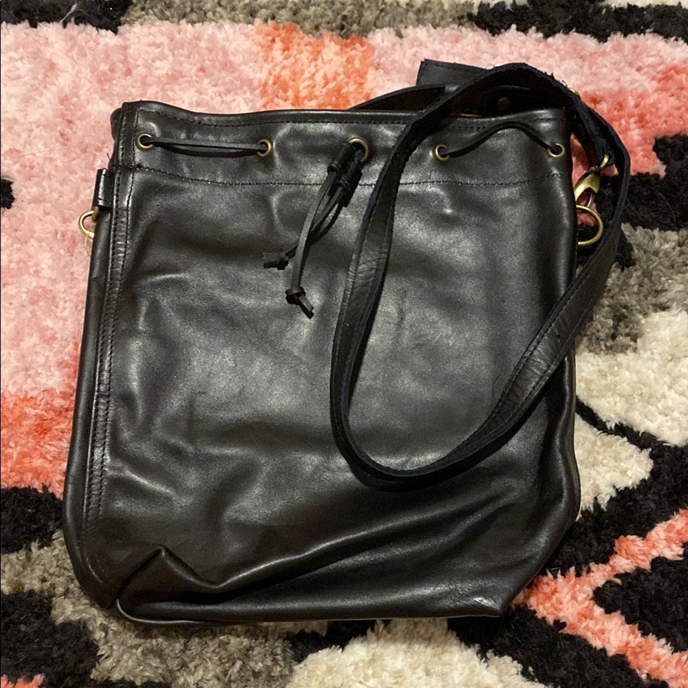 Looptworks Black Leather Shoulder Bag